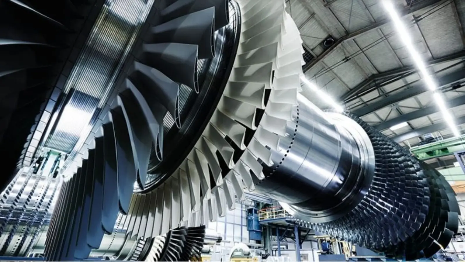Gas turbine in a power generation facility